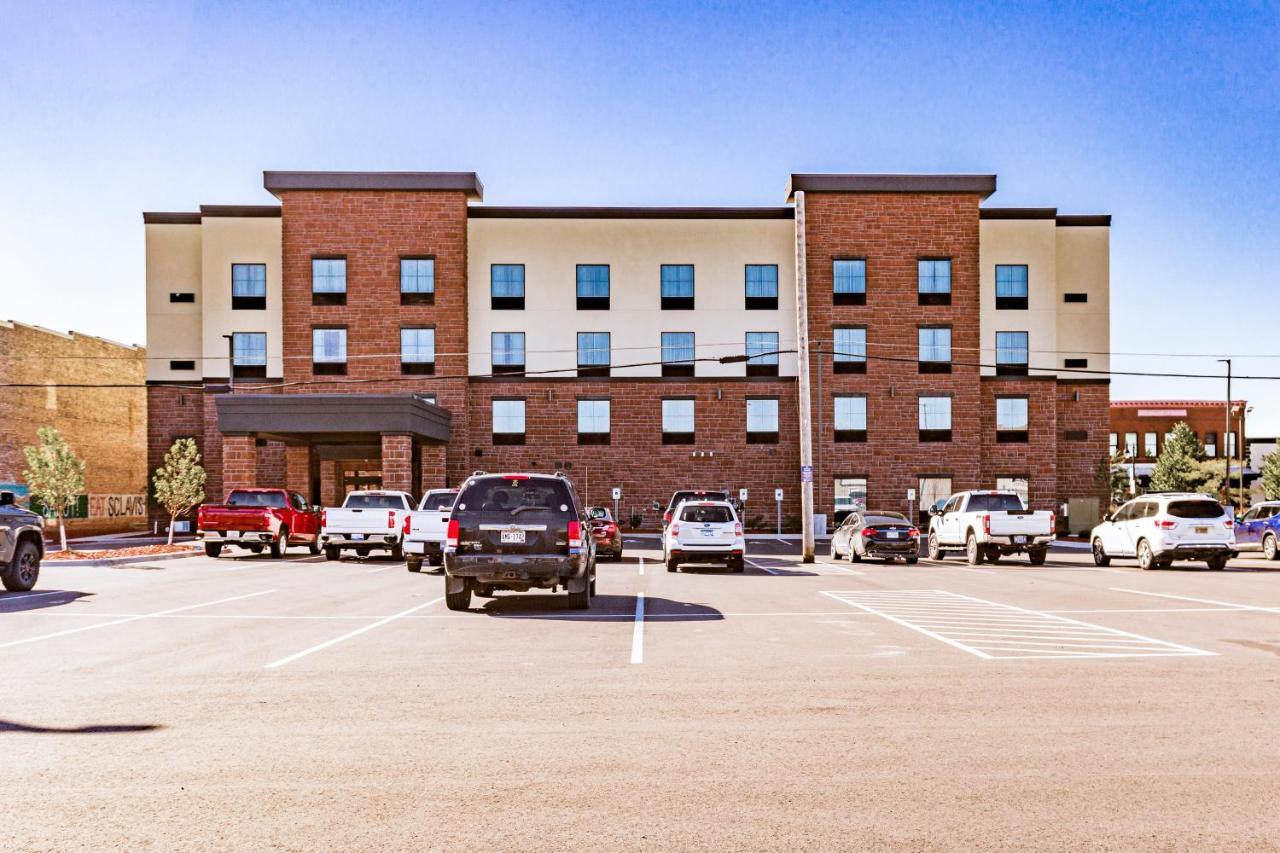 Cobblestone Hotel & Suites Superior Eksteriør bilde